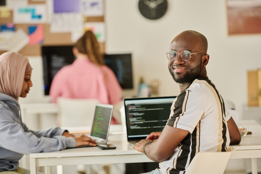 What-does-Software-Engineers-Earn-in-Türkiye-Right-Now-2025