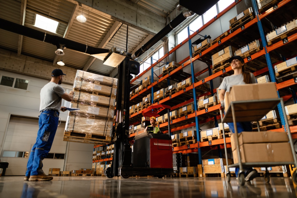 from-pallets-to-pay-slips-turkiyes-warehouse-salaries-right-now-in-2025